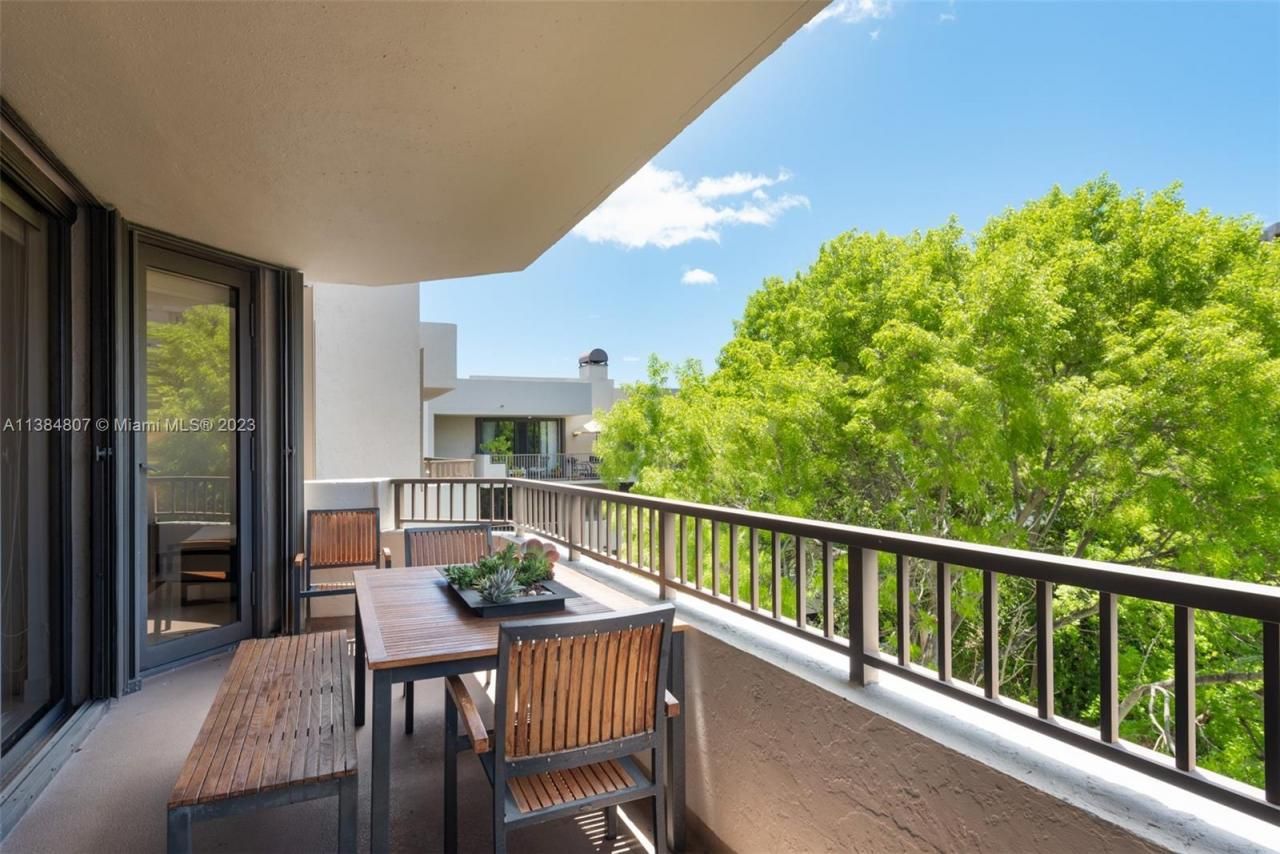 121 Crandon Blvd, Unit 463, Key Biscayne, FL 33149 Photo