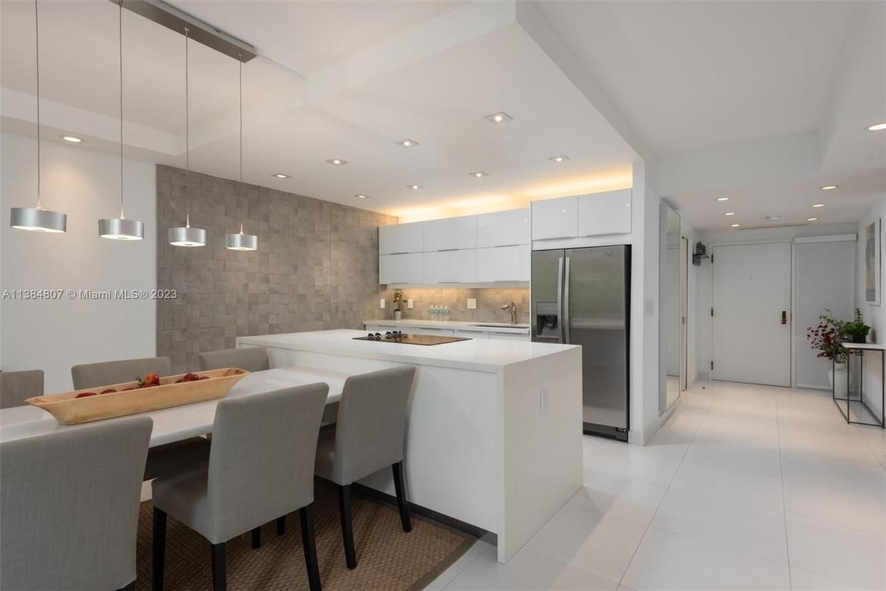 121 Crandon Blvd, Unit 463, Key Biscayne, FL 33149 Photo