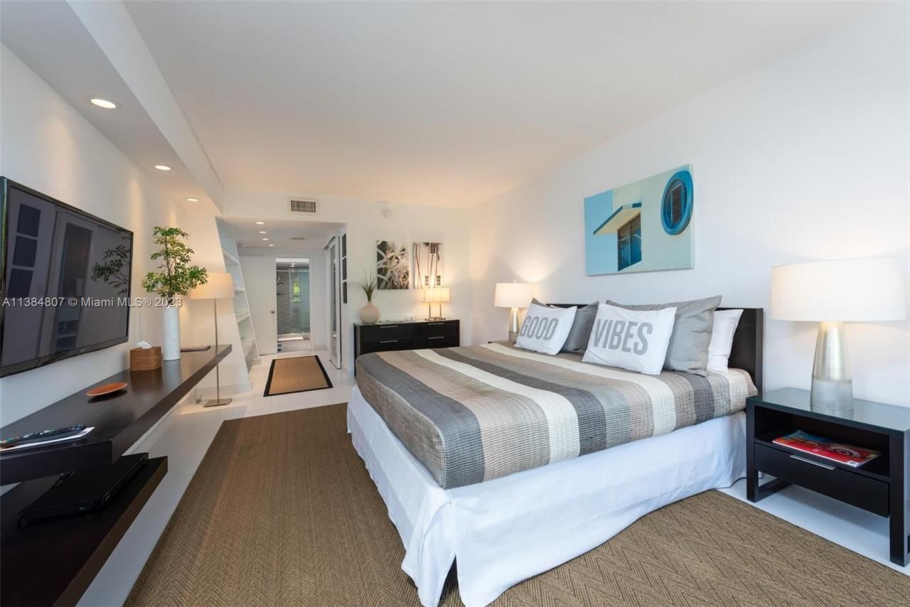 121 Crandon Blvd, Unit 463, Key Biscayne, FL 33149 Photo