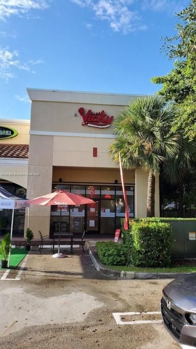 10740 NW 74th St, Doral, FL 33178 Photo