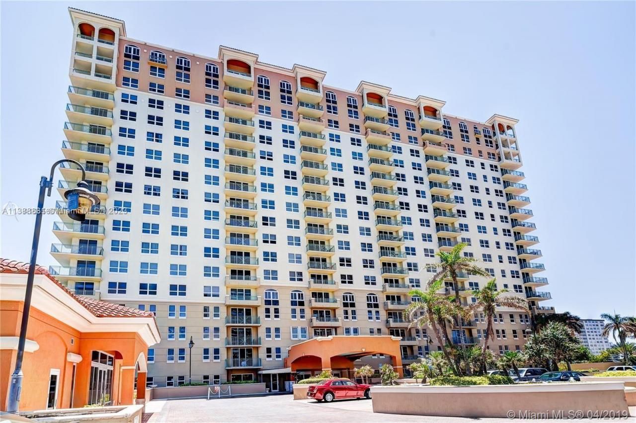 2080 S Ocean Dr, Unit 806, Hallandale Beach, FL 33009 Photo