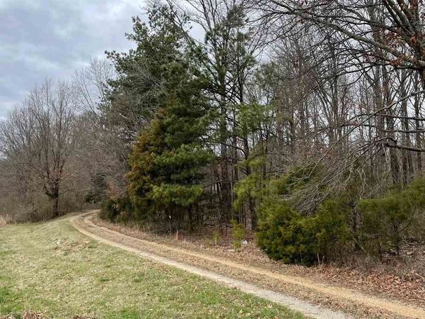 8626 LAMAR RD, Olive Branch, TN 38654