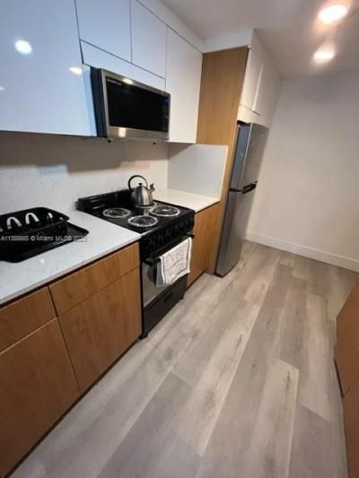 19201 Collins Ave, Unit 540, Sunny Isles Beach, FL 33160 Photo