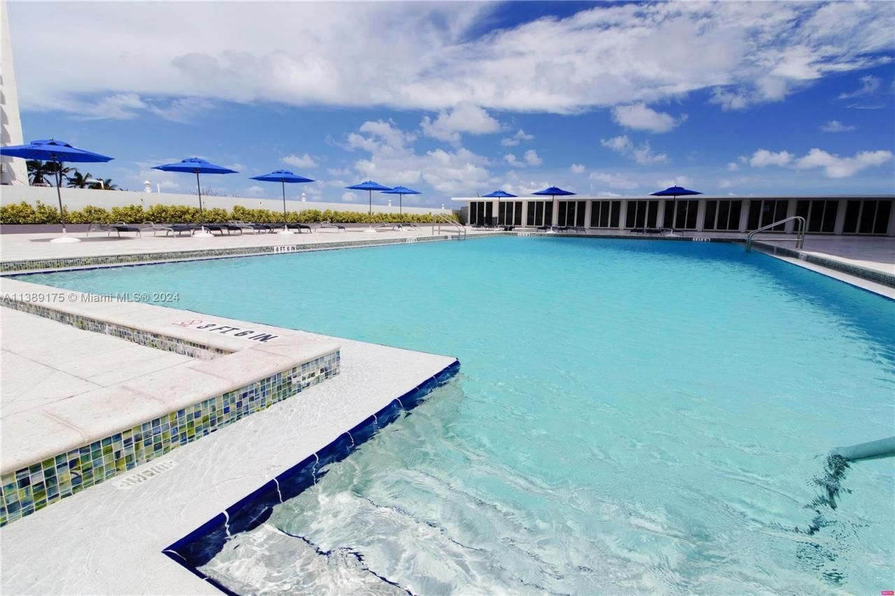 5601 Collins Ave, Unit 1204, Miami Beach, FL 33140 Photo