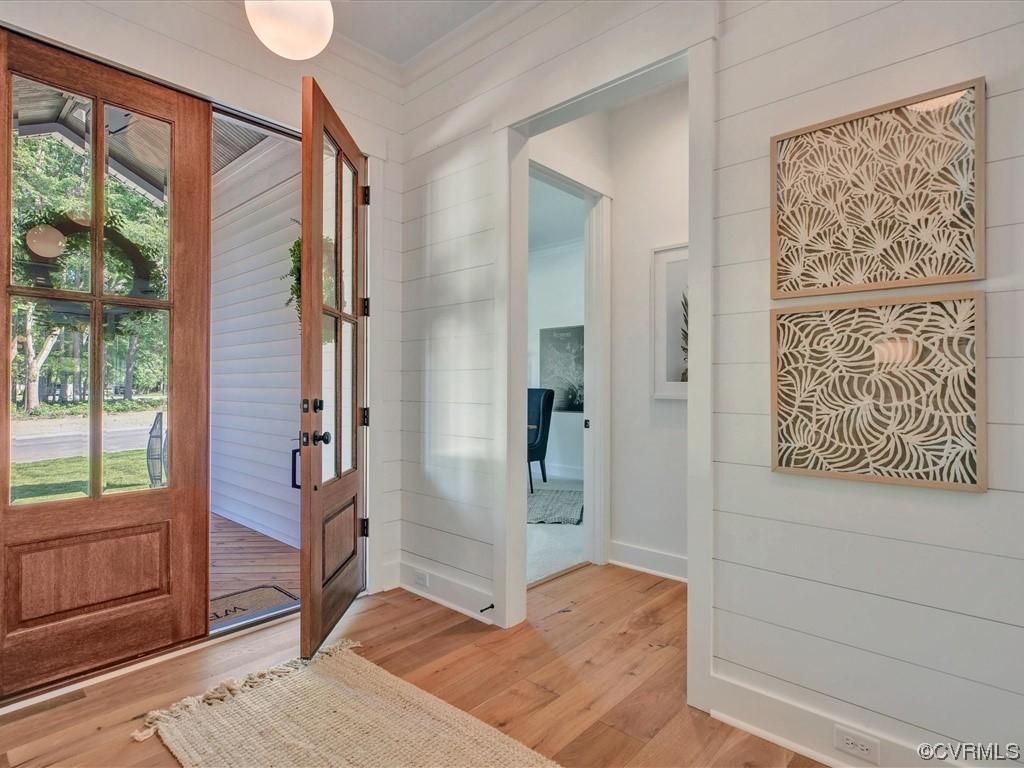 9105 Deer Range Road Moseley, VA 23120