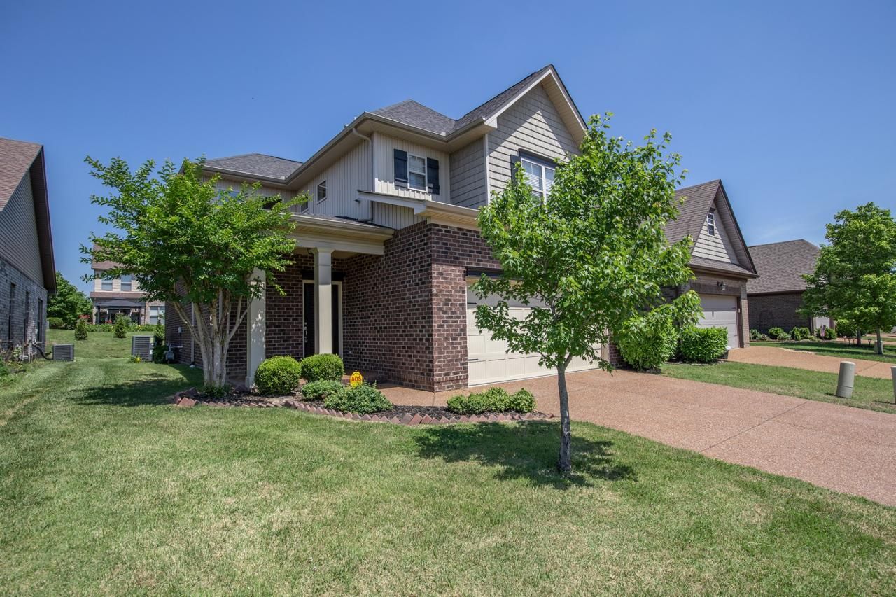 117 England Pl, Hendersonville, TN 37075 Main Photo