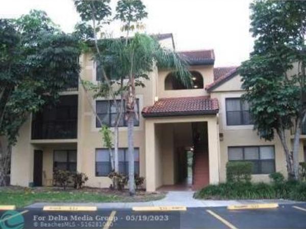 4341 W Mcnab Rd, Unit 19, Pompano Beach, FL 33069