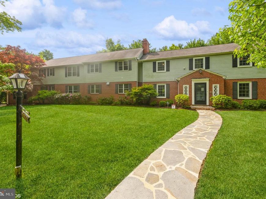 7814 Ridge Terrace, Pikesville, MD 21208 Main Photo