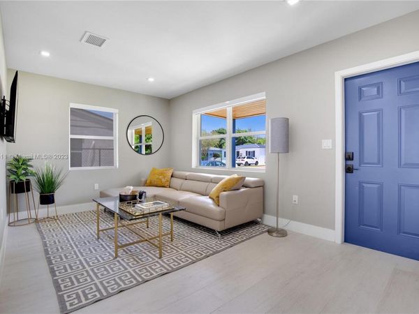 6428 SW 23rd St, Unit 6428, Miami, FL 33155