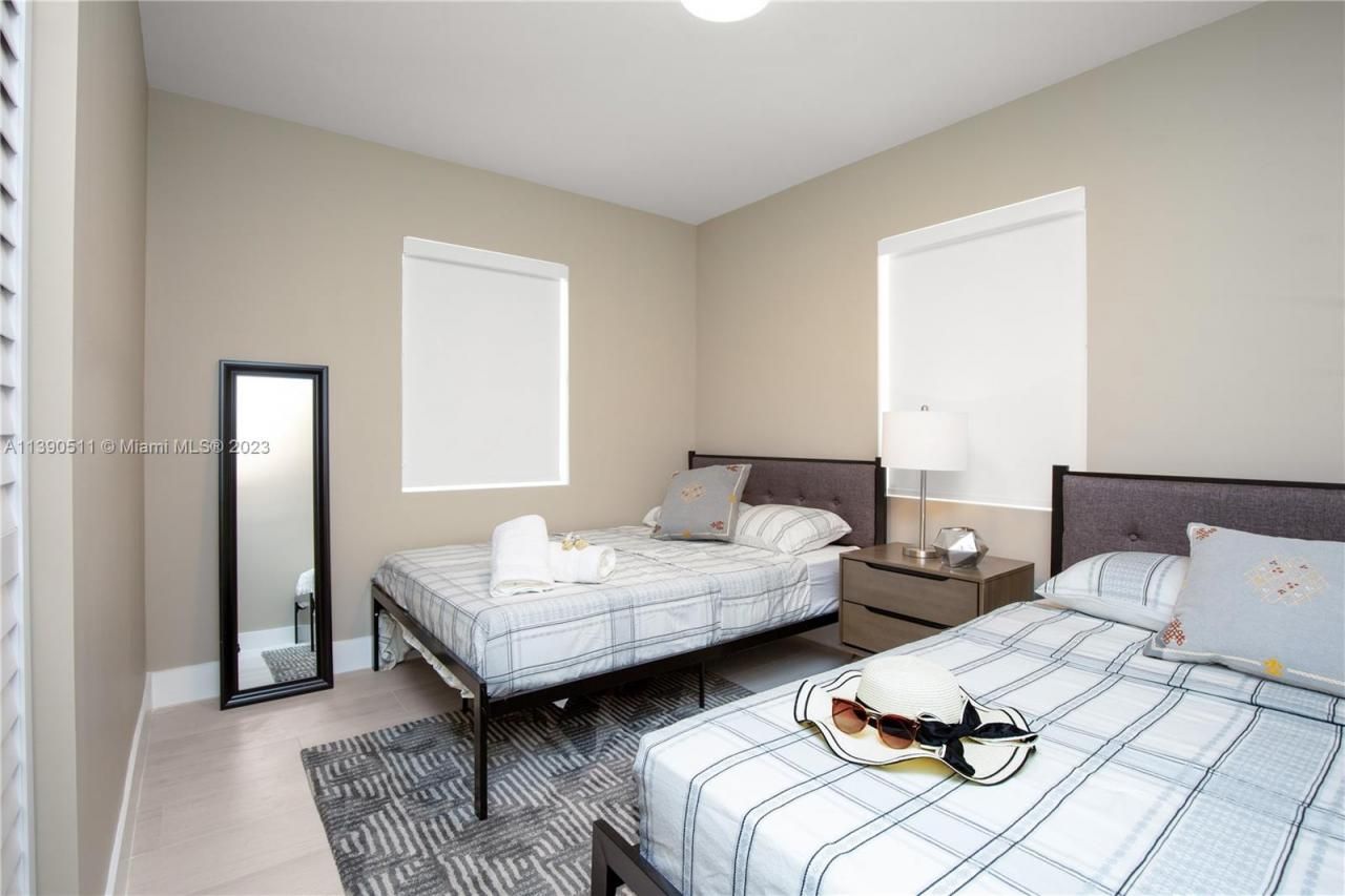 6428 SW 23rd St, Unit 6428, Miami, FL 33155 Photo