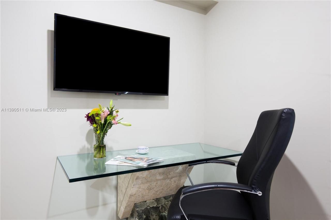 6428 SW 23rd St, Unit 6428, Miami, FL 33155 Photo