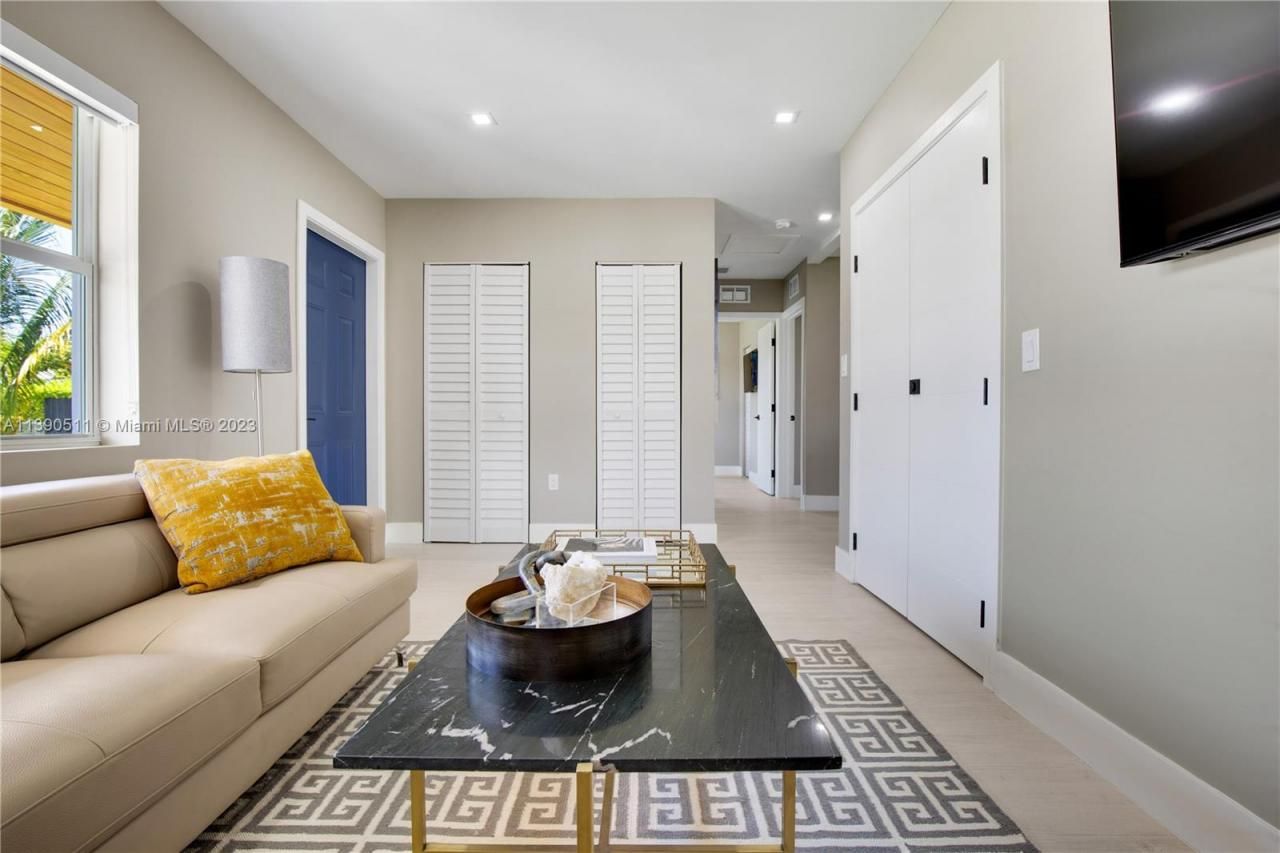 6428 SW 23rd St, Unit 6428, Miami, FL 33155 Photo