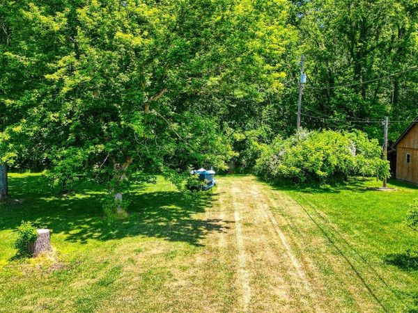 23 1st Street, Pataskala, OH 43062