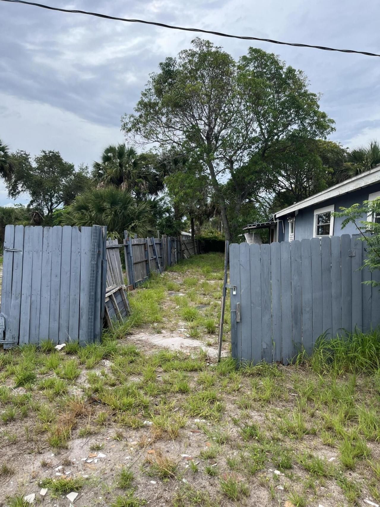 1204 Avenue K Avenue, Fort Pierce, FL 34950 Photo