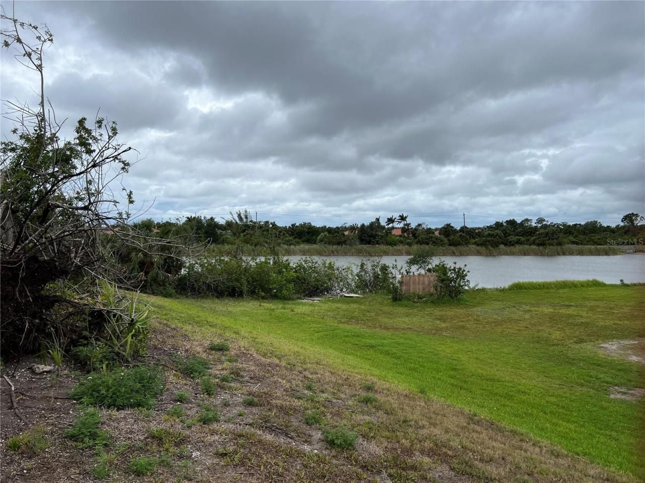 Woodbridge Drive, Venice, FL 34293 Photo