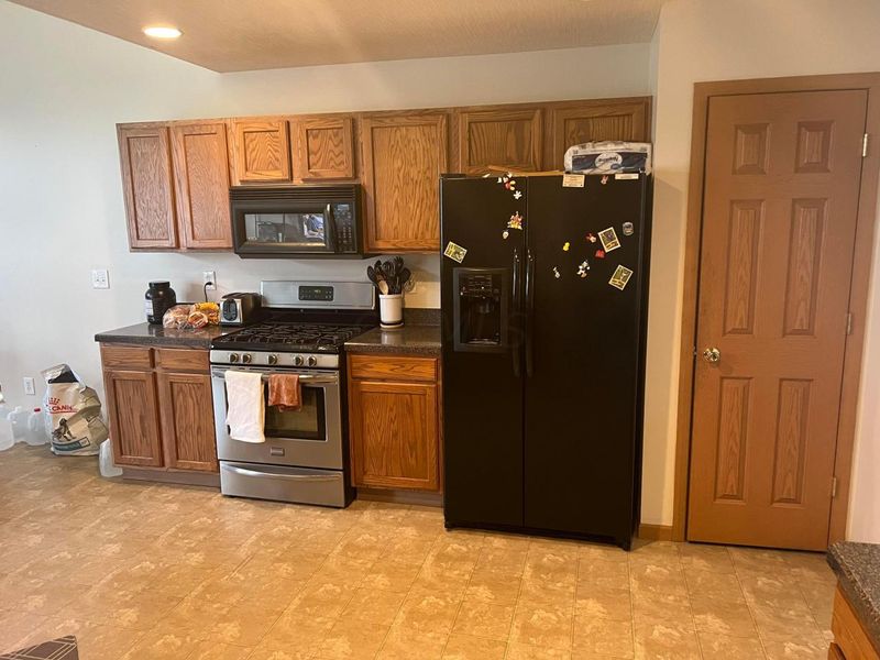 2825 Gablewood Drive, Columbus, OH 43219 Photo 4