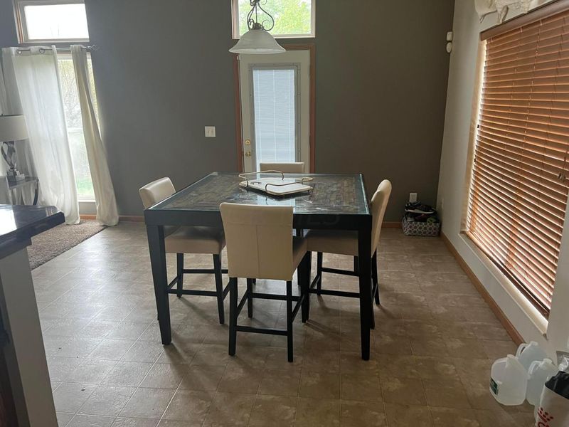 2825 Gablewood Drive, Columbus, OH 43219 Photo 6