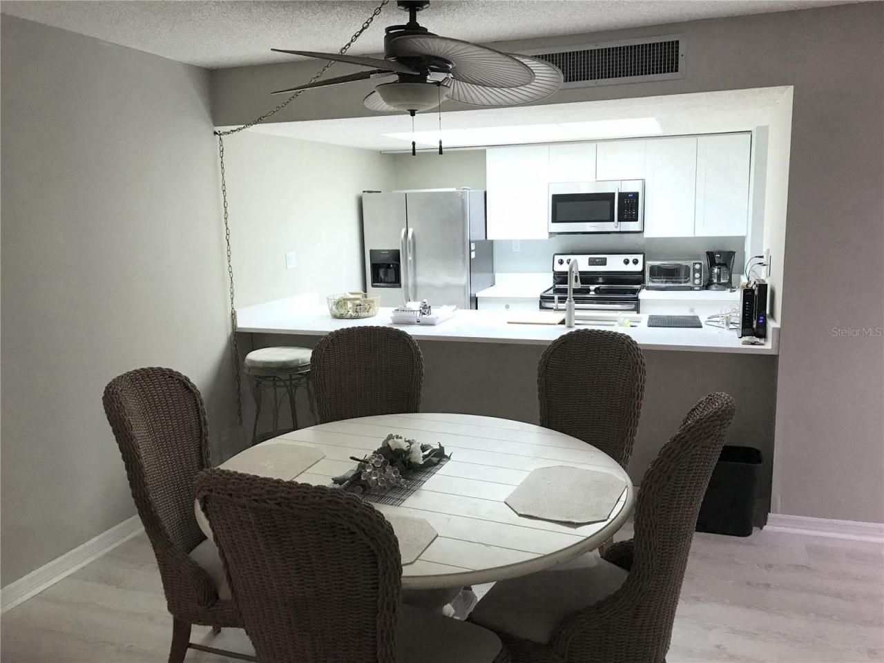 450 S Gulfview Boulevard, Unit 405, Clearwater, FL 33767 Photo