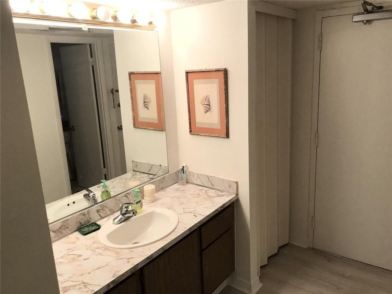 450 S Gulfview Boulevard, Unit 405, Clearwater, FL 33767 Photo