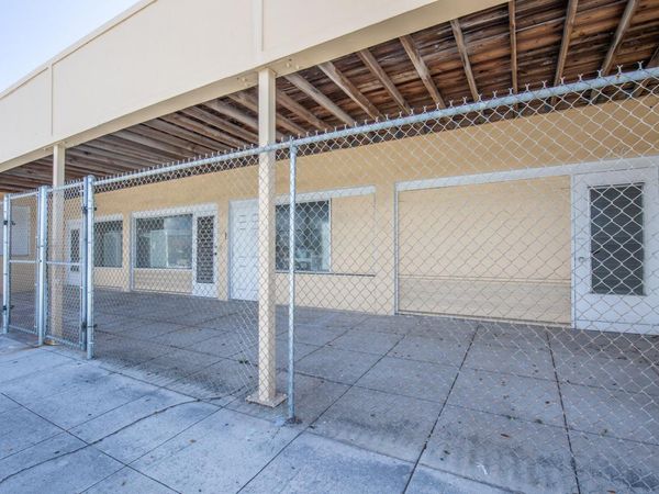 922 S Dixie Highway, Lake Worth Beach, FL 33460