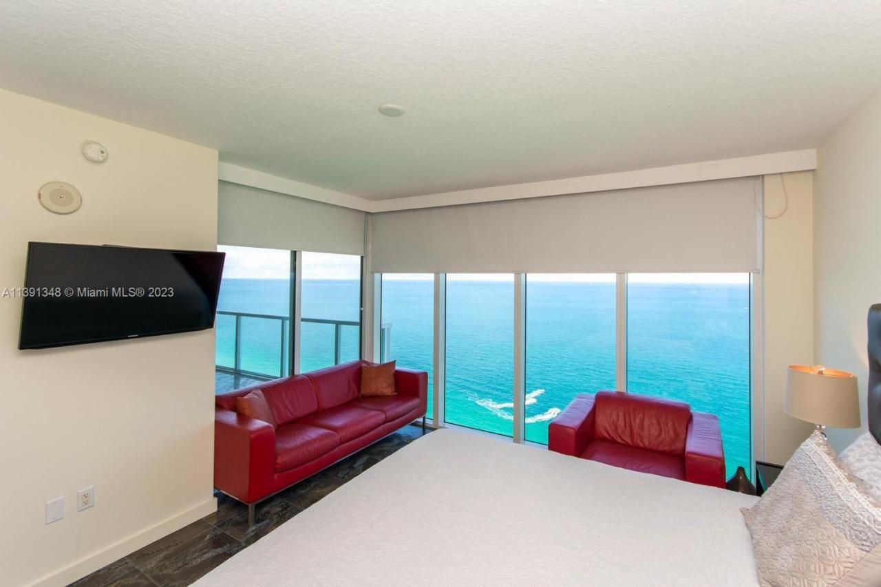 16699 Collins Ave, Unit 4103, Sunny Isles Beach, FL 33160 Photo