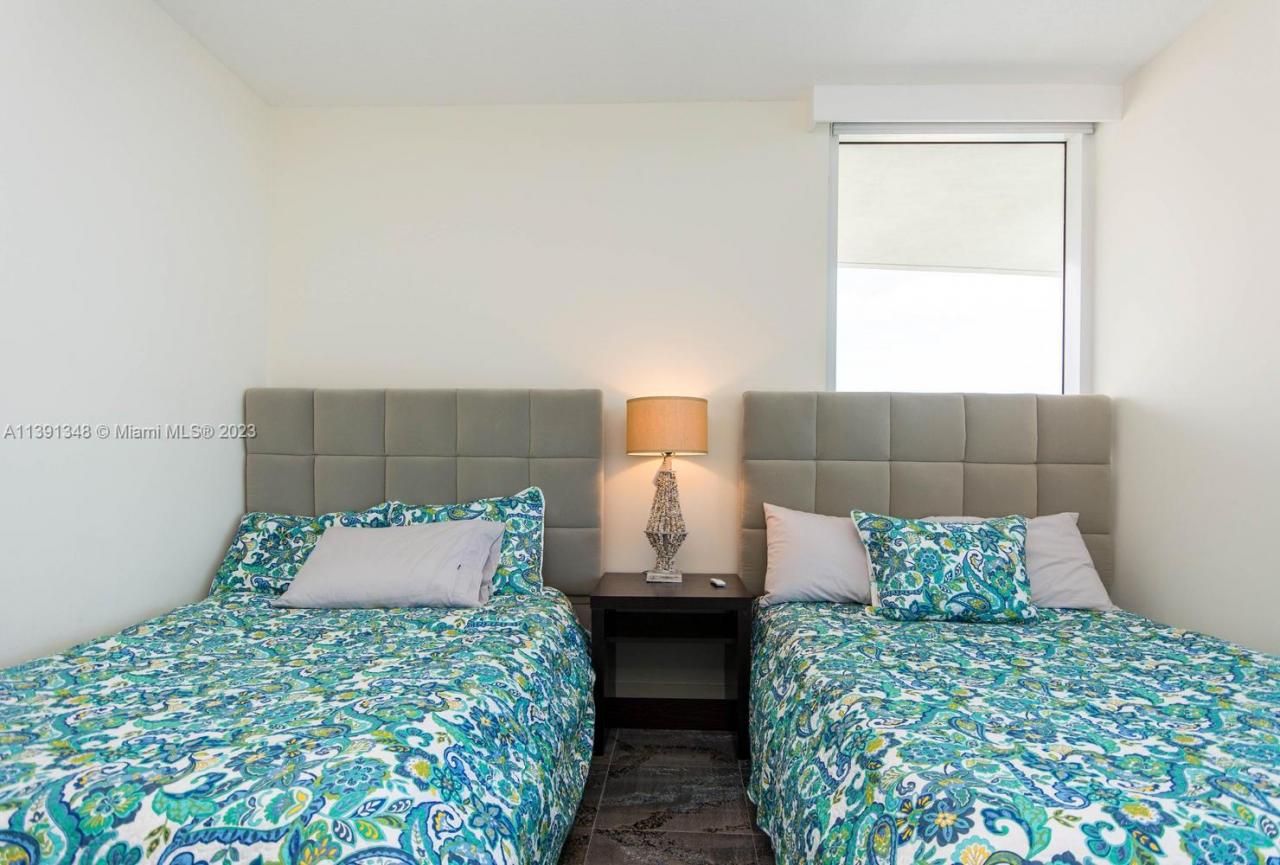 16699 Collins Ave, Unit 4103, Sunny Isles Beach, FL 33160 Photo