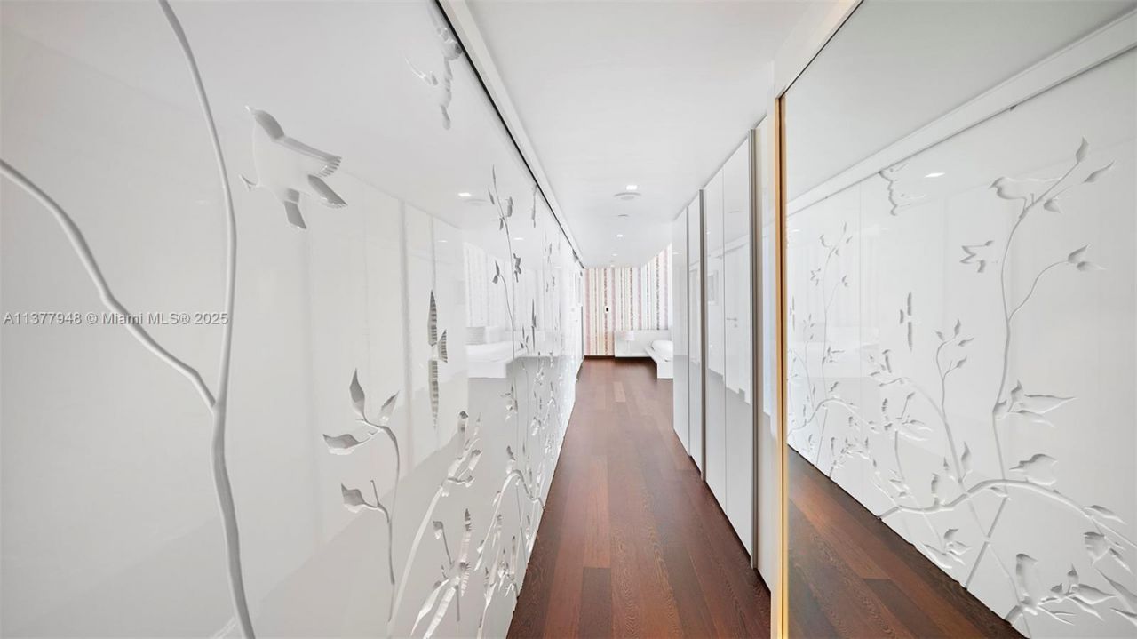 101 20th St, Unit 3909, Miami Beach, FL 33139 Photo