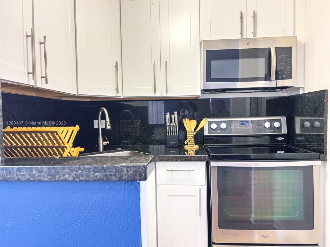 7904 West Dr, Unit 812, North Bay Village, FL 33141 Photo