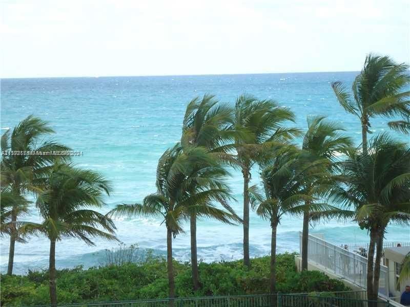 2080 S Ocean Dr, Unit 309, Hallandale Beach, FL 33009 Photo