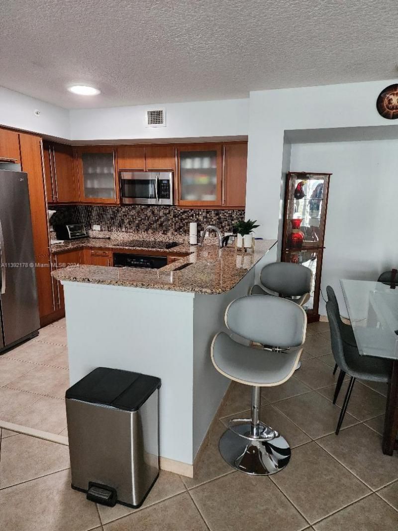 2080 S Ocean Dr, Unit 309, Hallandale Beach, FL 33009 Photo