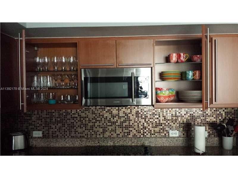 2080 S Ocean Dr, Unit 309, Hallandale Beach, FL 33009 Photo