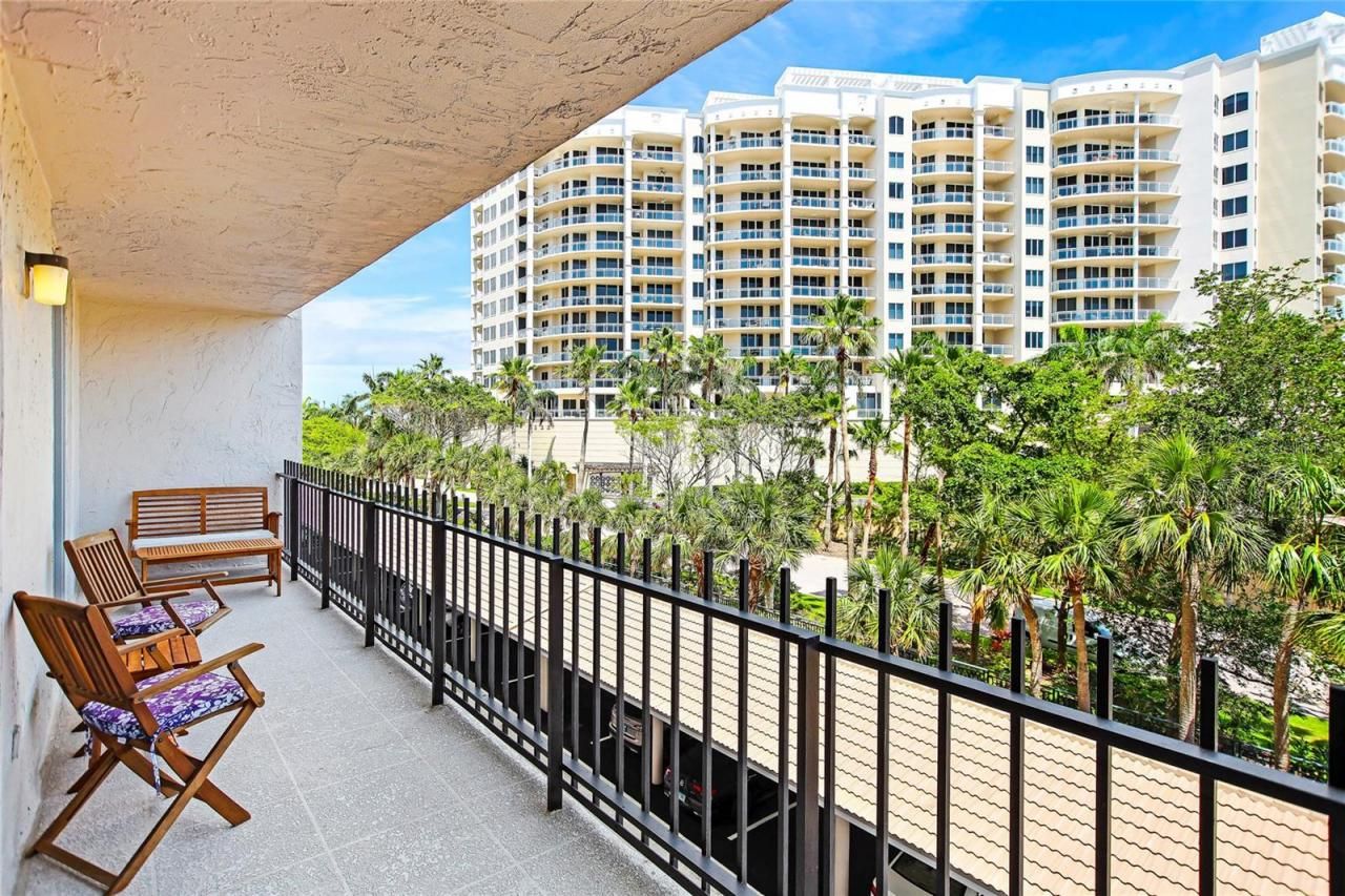 1212 Benjamin Franklin Drive, Unit 303, Sarasota, FL 34236 Photo