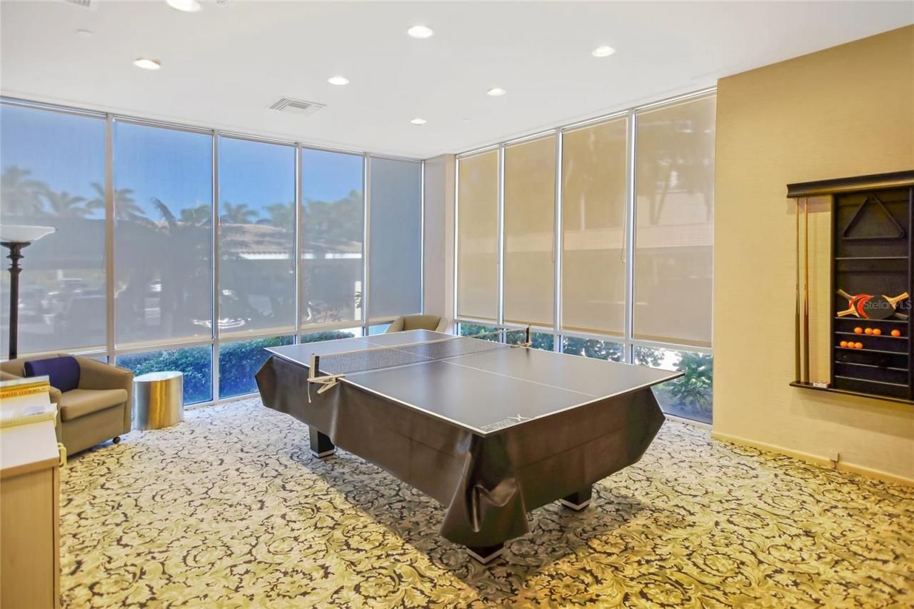 1212 Benjamin Franklin Drive, Unit 303, Sarasota, FL 34236 Photo