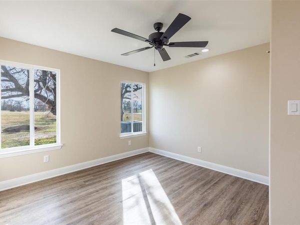 315 Private Road 7327, Emory, TX 75440
