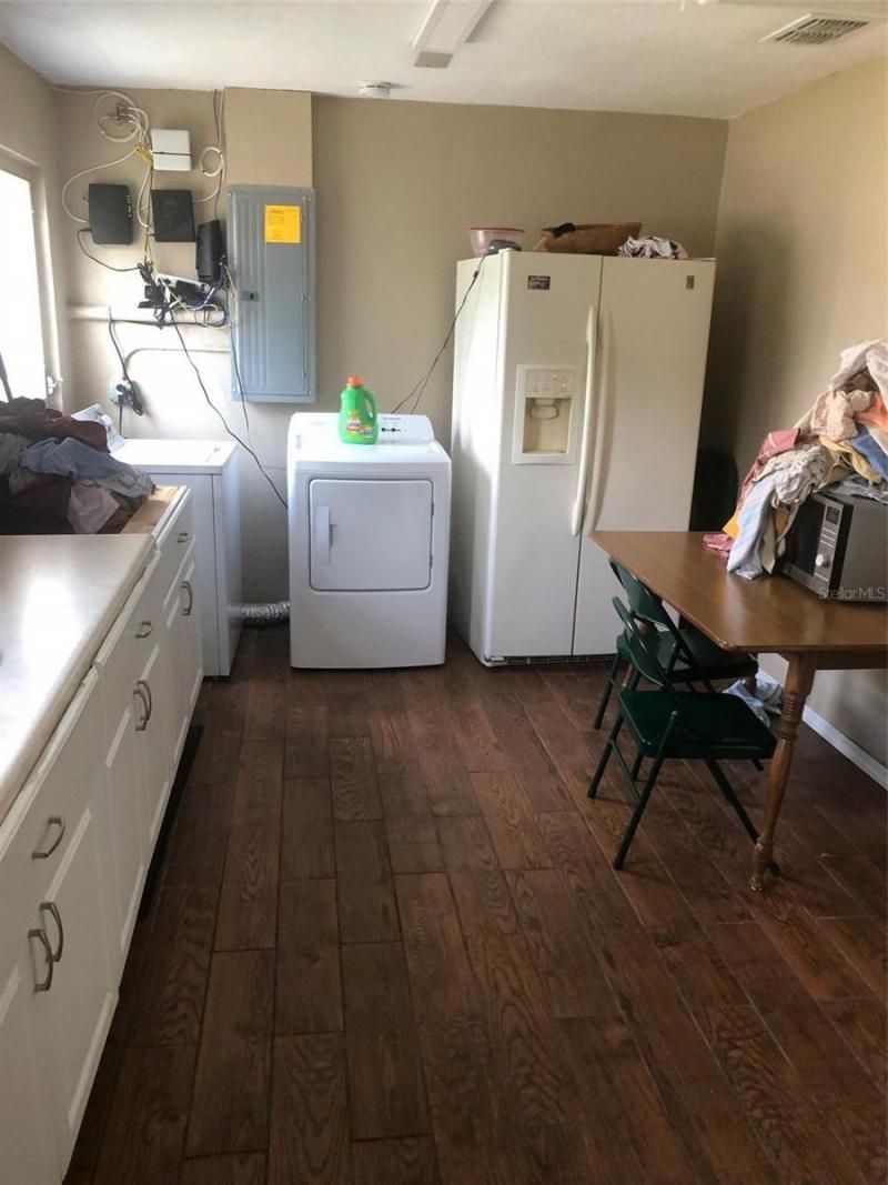 3273 Commercial Way, Spring Hill, FL 34606 Photo