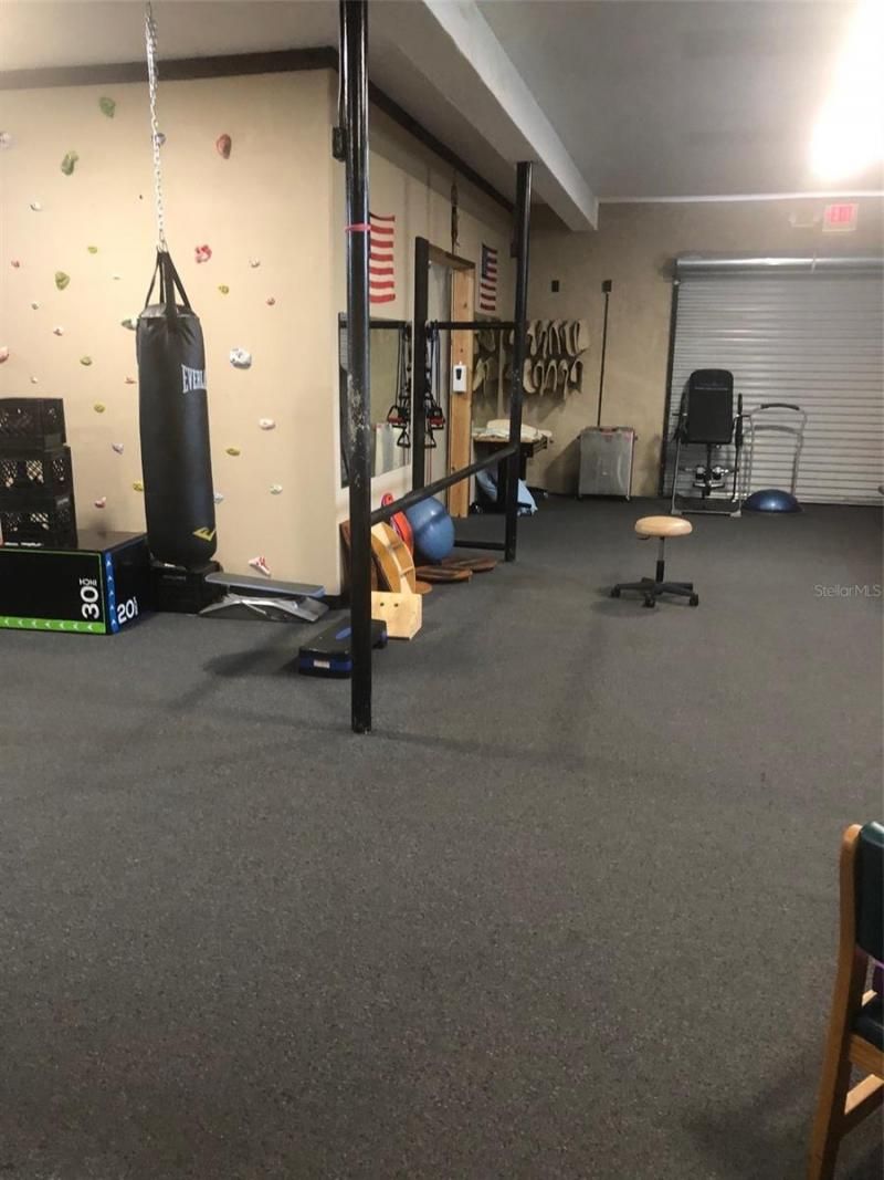 3273 Commercial Way, Spring Hill, FL 34606 Photo