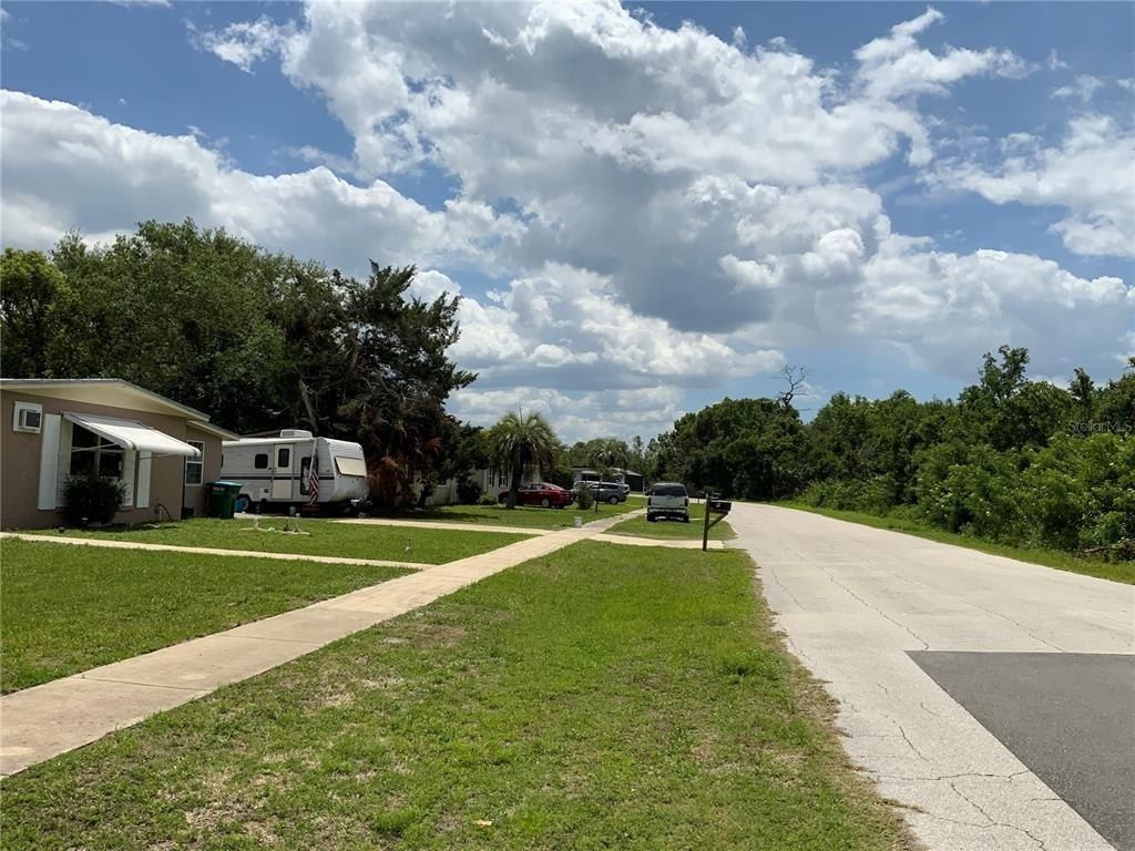 Hastings Drive, Deltona, FL 32725 Photo