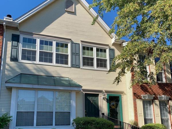 139 GREGORY LANE, FRANKLIN PARK, NJ 08823