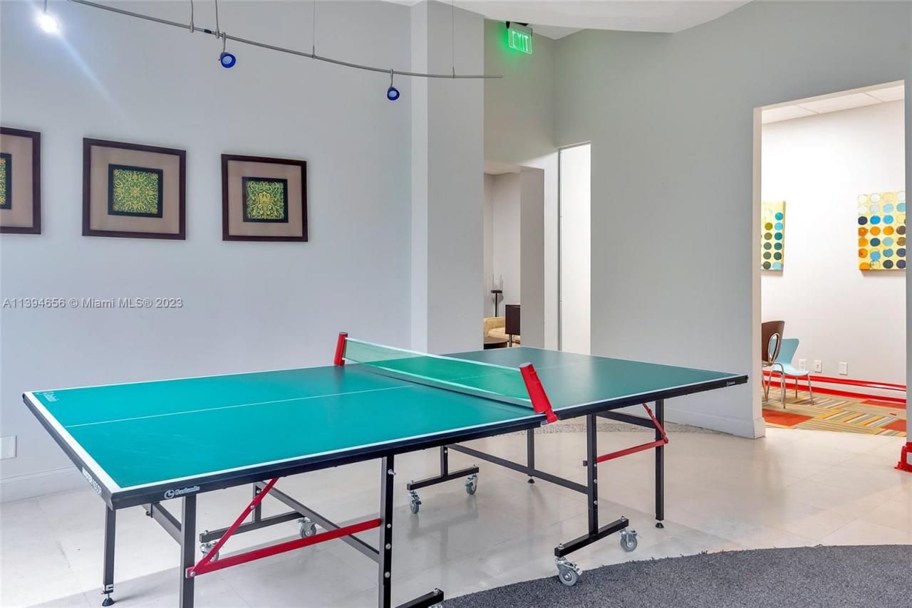 4001 S Ocean Dr, Unit 14H, Hollywood, FL 33019 Photo