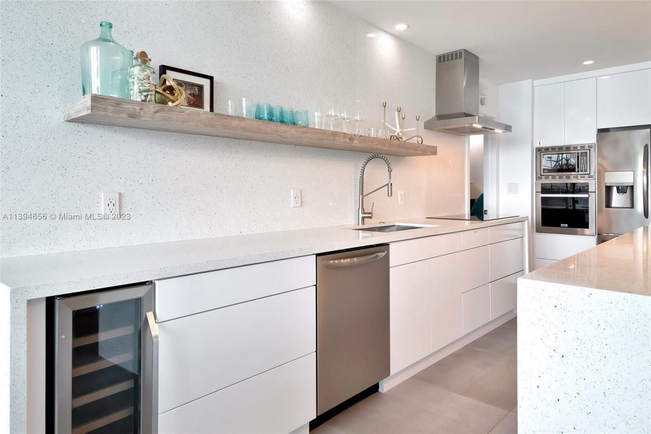 4001 S Ocean Dr, Unit 14H, Hollywood, FL 33019 Photo