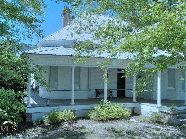 104 W 4th Street, Arabi, GA 31712