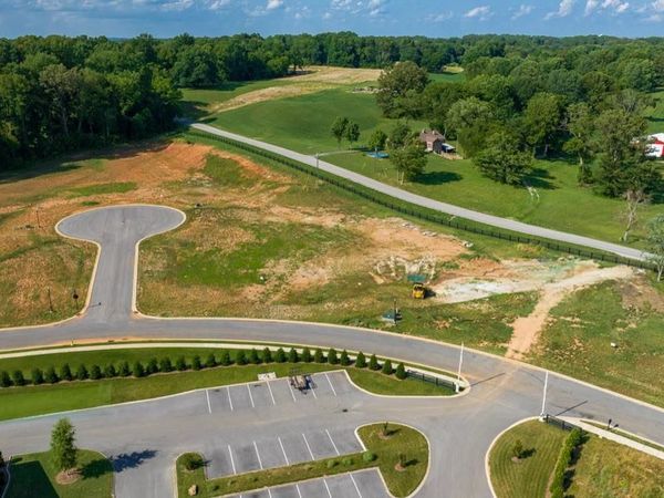 164 Wedge Court, Bowling Green, KY 42103