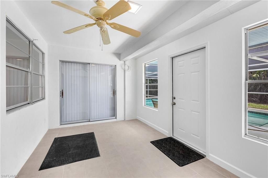 4688 Pembrooke Ln, Bonita Springs, FL 34134 Photo