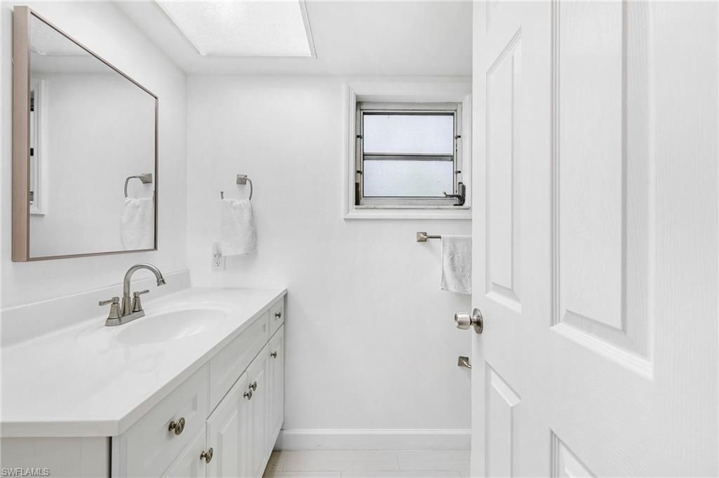 4688 Pembrooke Ln, Bonita Springs, FL 34134 Photo