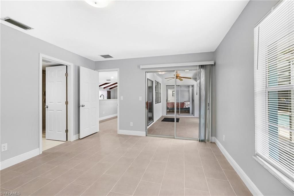 4688 Pembrooke Ln, Bonita Springs, FL 34134 Photo