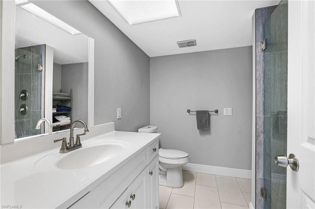 4688 Pembrooke Ln, Bonita Springs, FL 34134 Photo