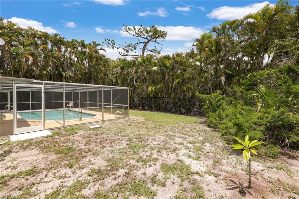 4688 Pembrooke Ln, Bonita Springs, FL 34134 Photo