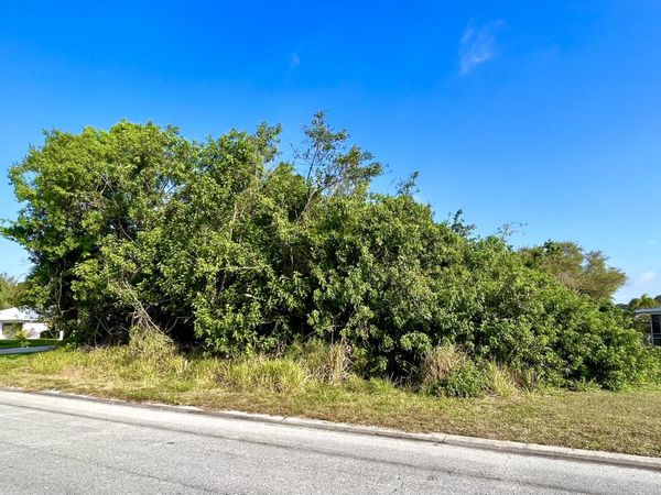 846 19th Street SW, Vero Beach, FL 32962