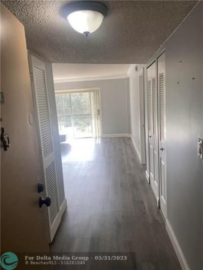 4166 Inverrary Drive, Unit 406, Lauderhill, FL 33319 Photo