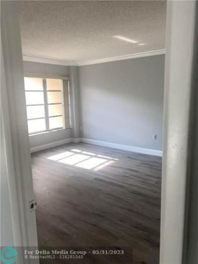 4166 Inverrary Drive, Unit 406, Lauderhill, FL 33319 Photo